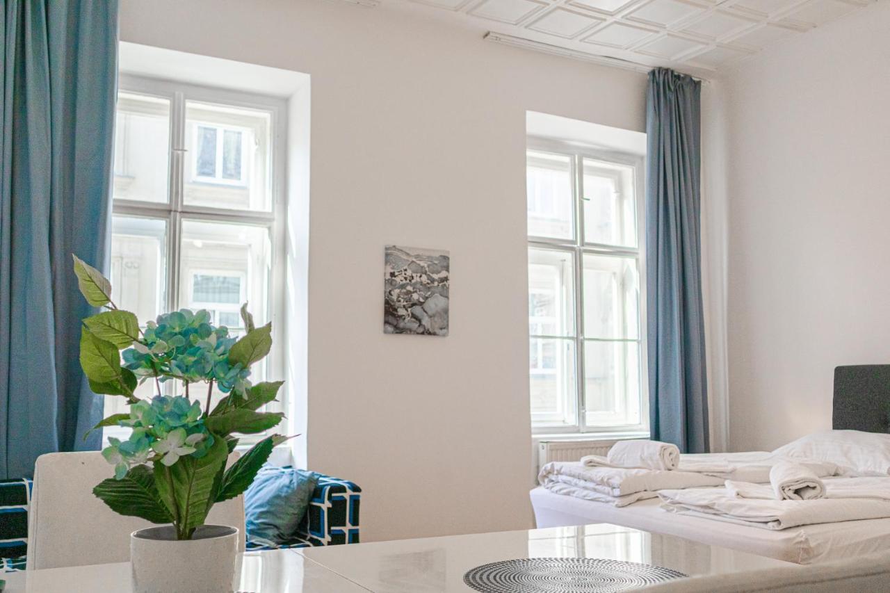 Central Belvedere 3Br Shared Apartment - 12 Min From City Center Wenen Buitenkant foto