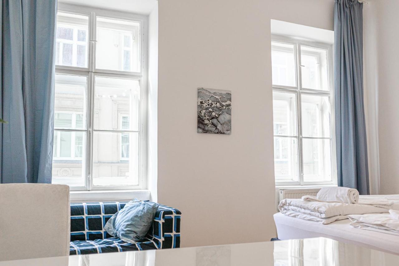 Central Belvedere 3Br Shared Apartment - 12 Min From City Center Wenen Buitenkant foto