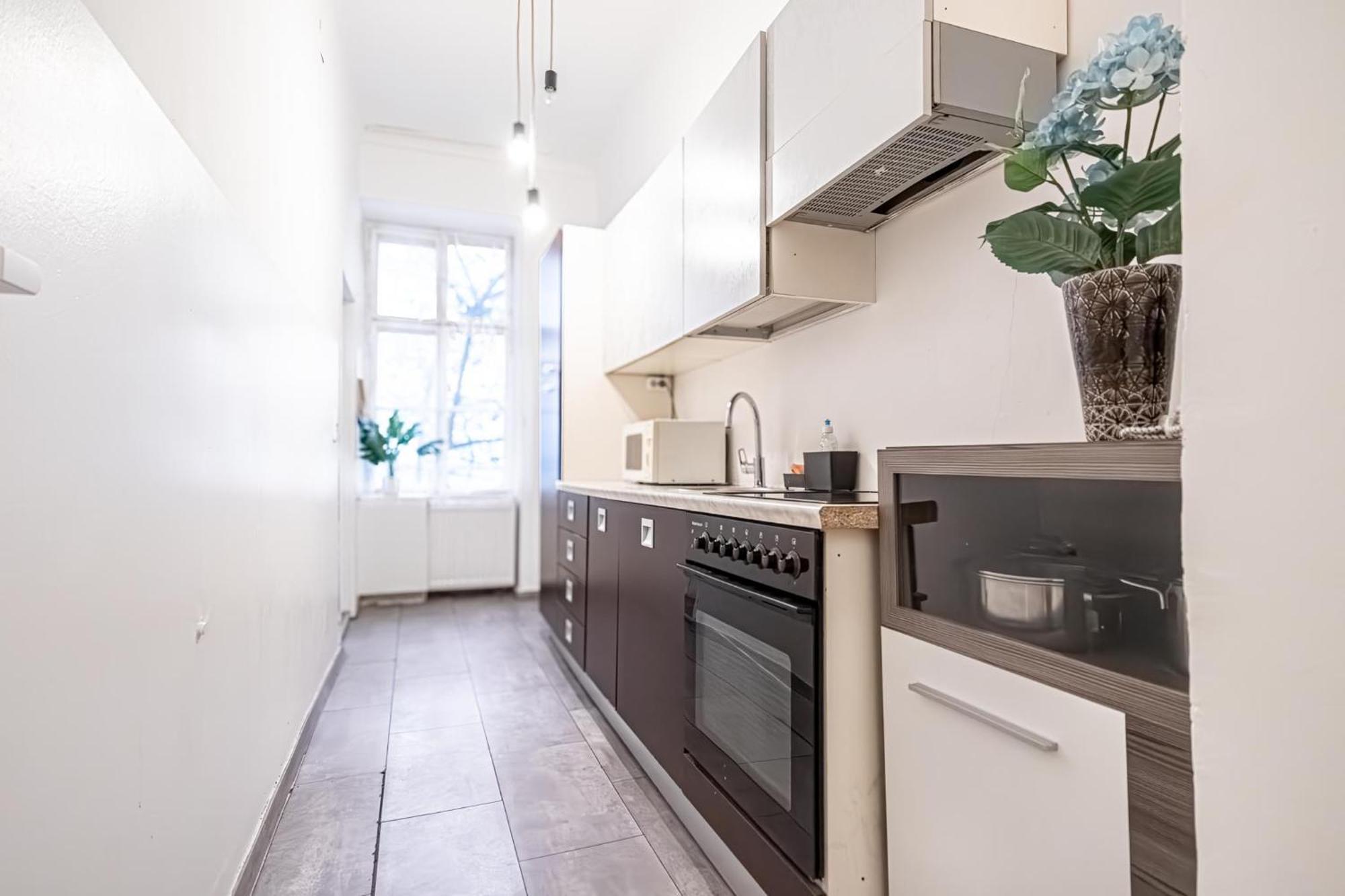 Central Belvedere 3Br Shared Apartment - 12 Min From City Center Wenen Buitenkant foto